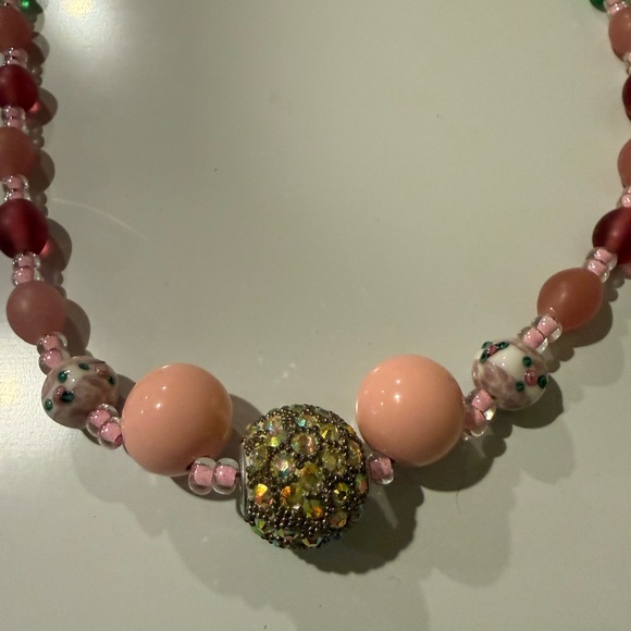 Pink and Green Beaded Necklace - Picture 2 of 2